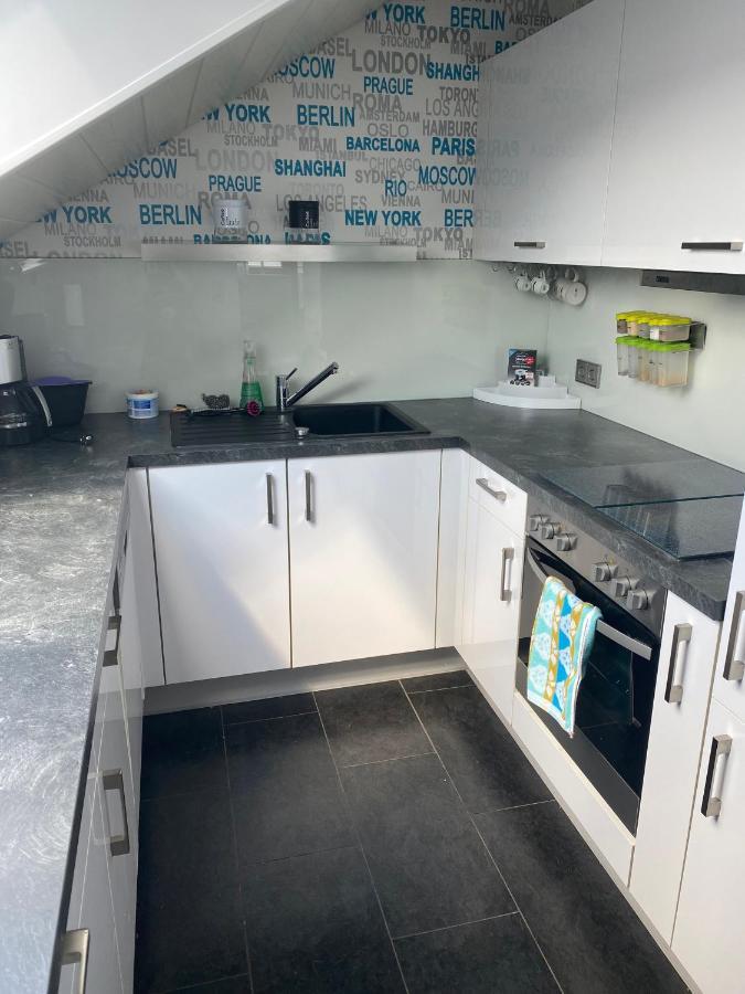 Moderne Ferienwohnung Neckarschleife Mit Klimaanlage Kirchheim am Neckar Ngoại thất bức ảnh